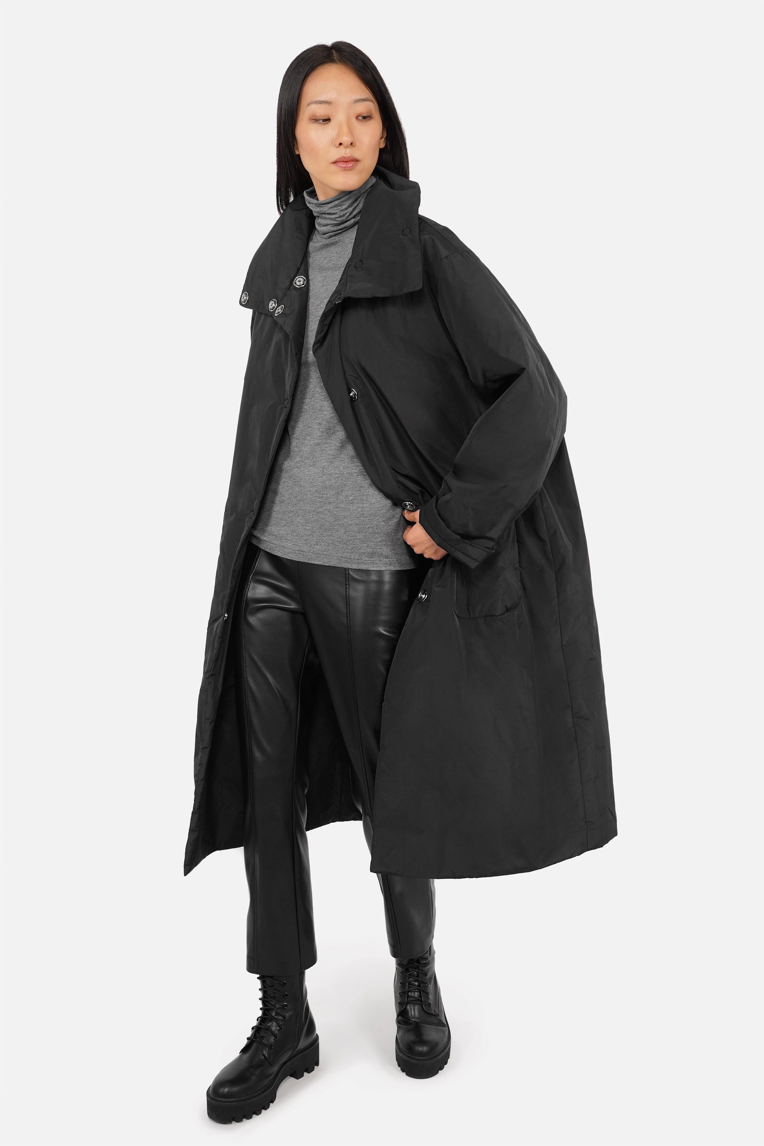 RHOSLYN Padded Tech Oversized-Mantel mit wandelbarem Kragen