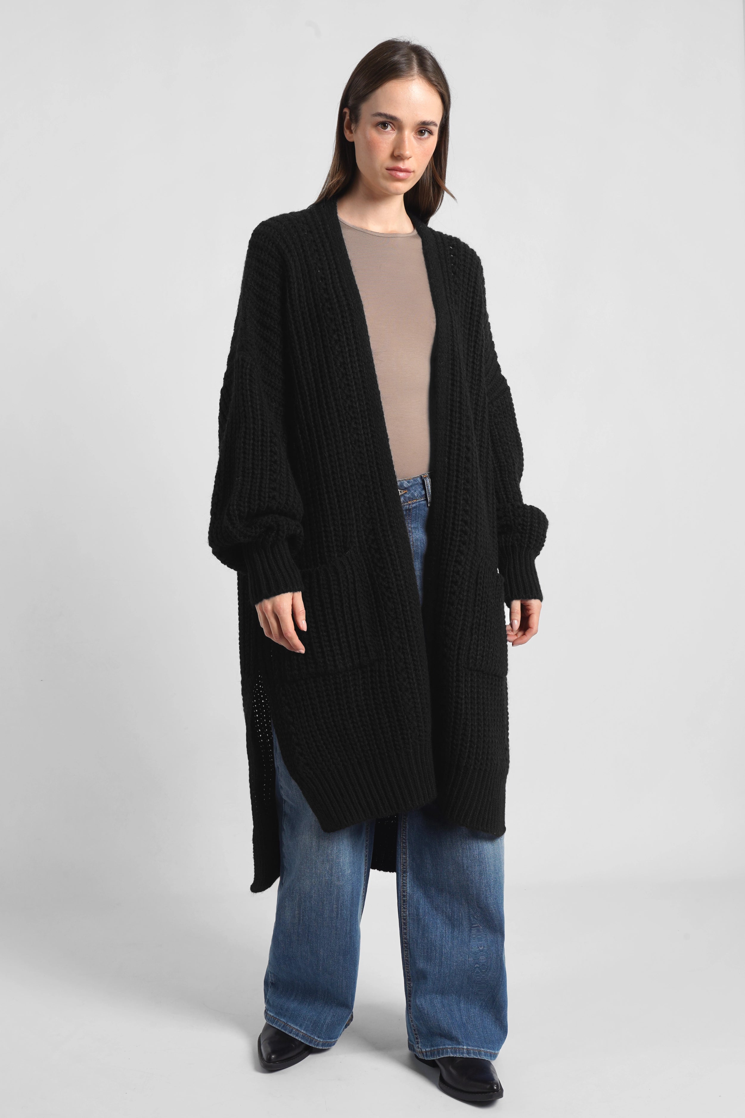 SAANI Longcardigan aus Ajour-Strick mit Alpakawolle