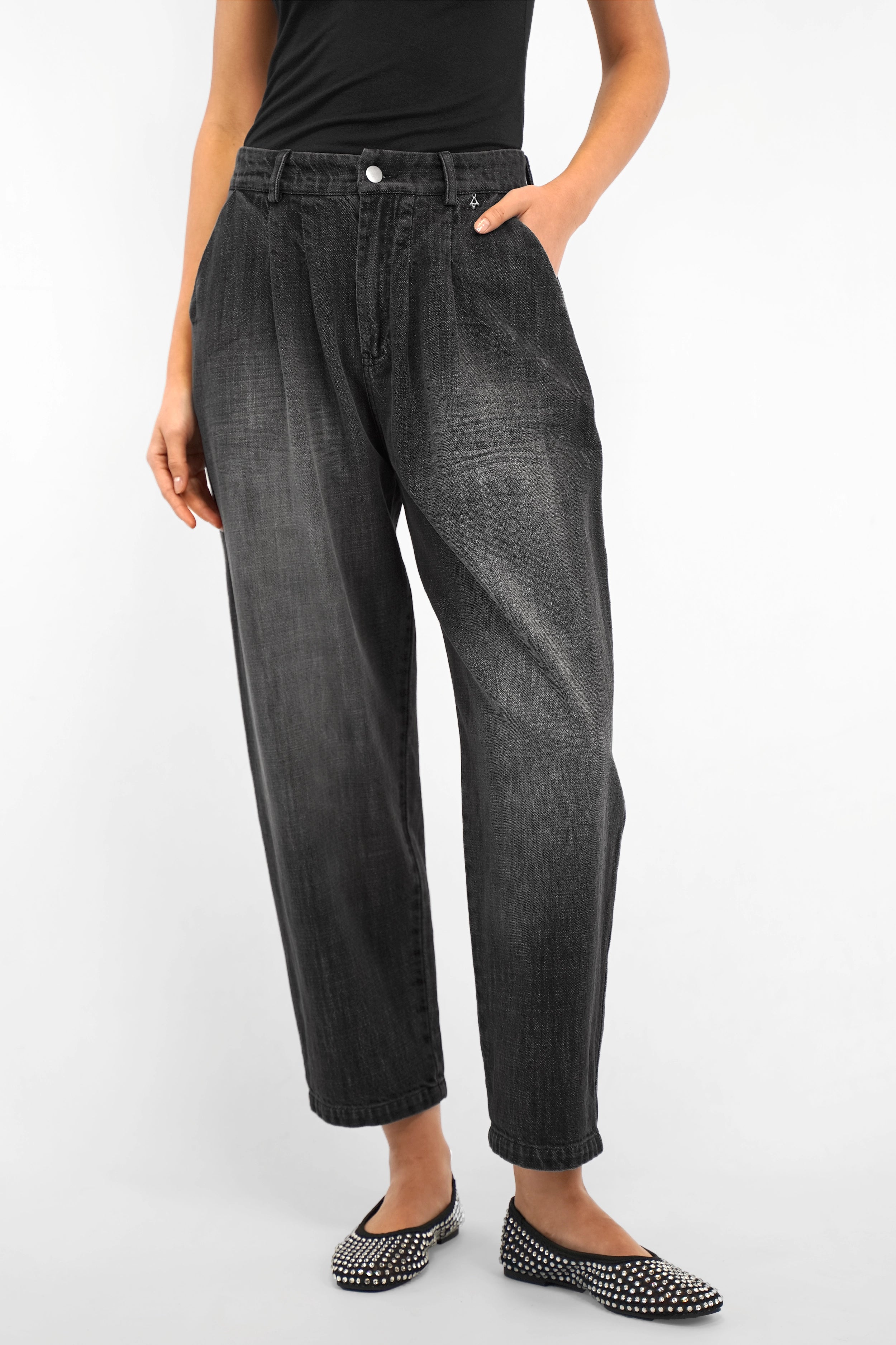 SAIKA Pantalon relaxed tapered
