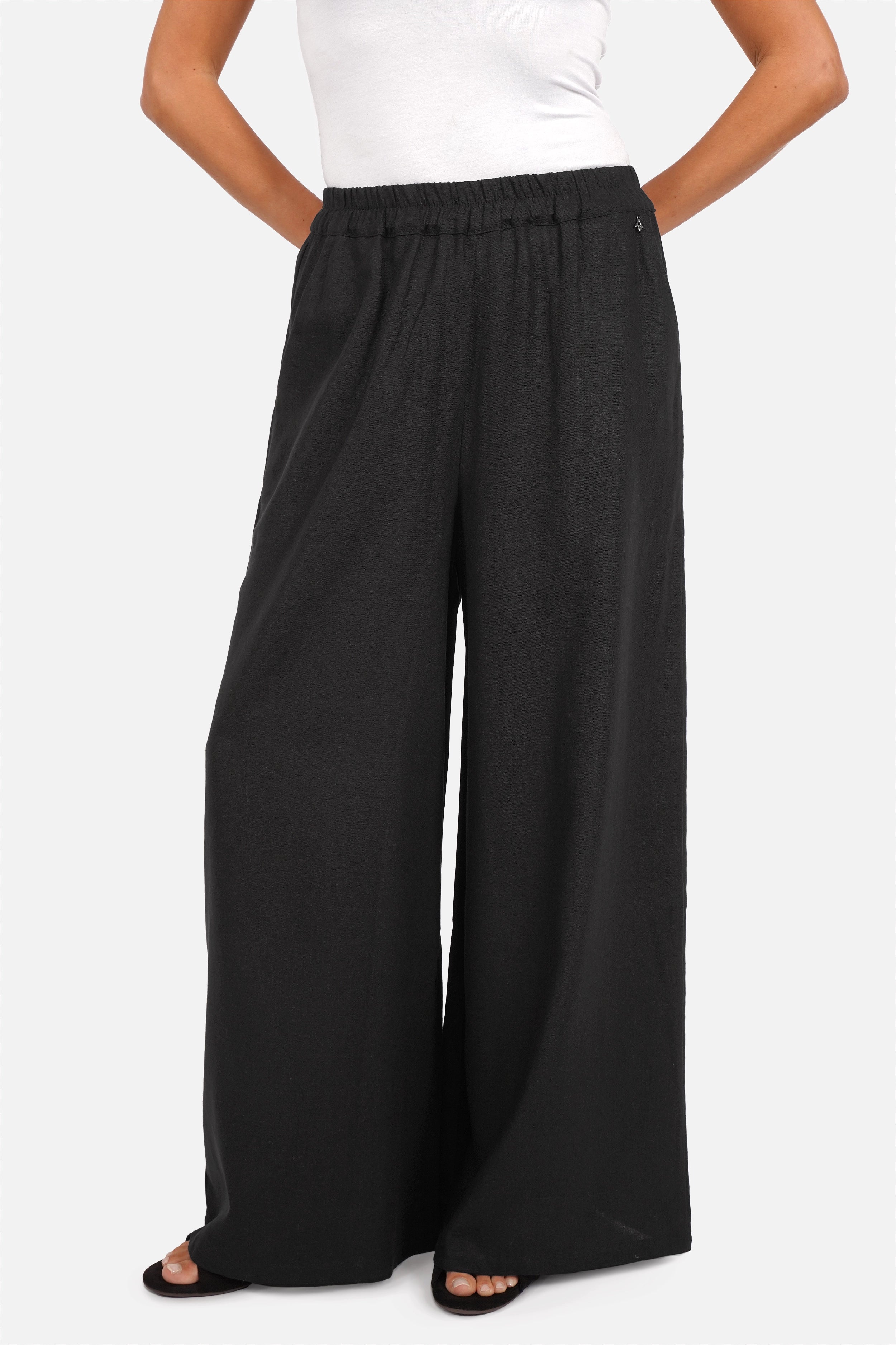 SIANA wide-leg trousers in a linen blend