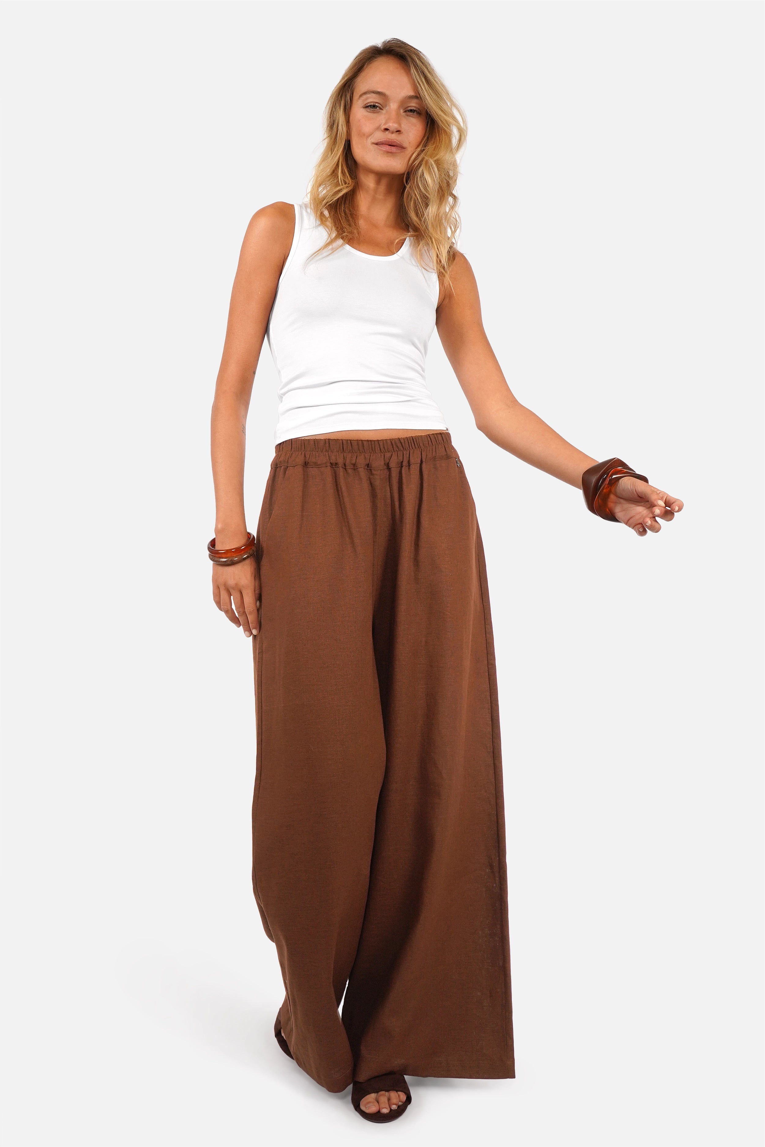 SIANA wide-leg trousers in a linen blend