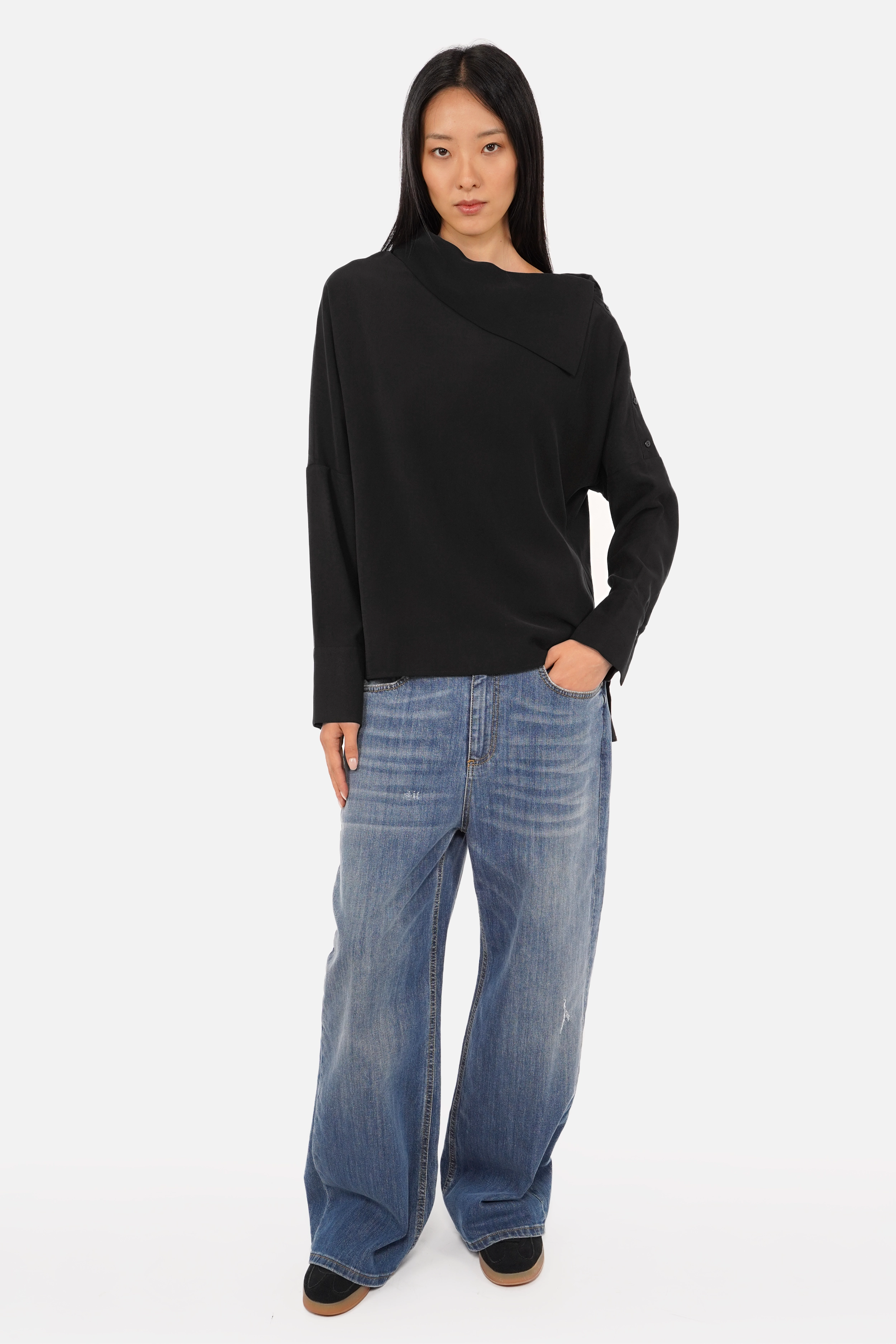 SOLYNE one-shoulder-blouse van lyocell
