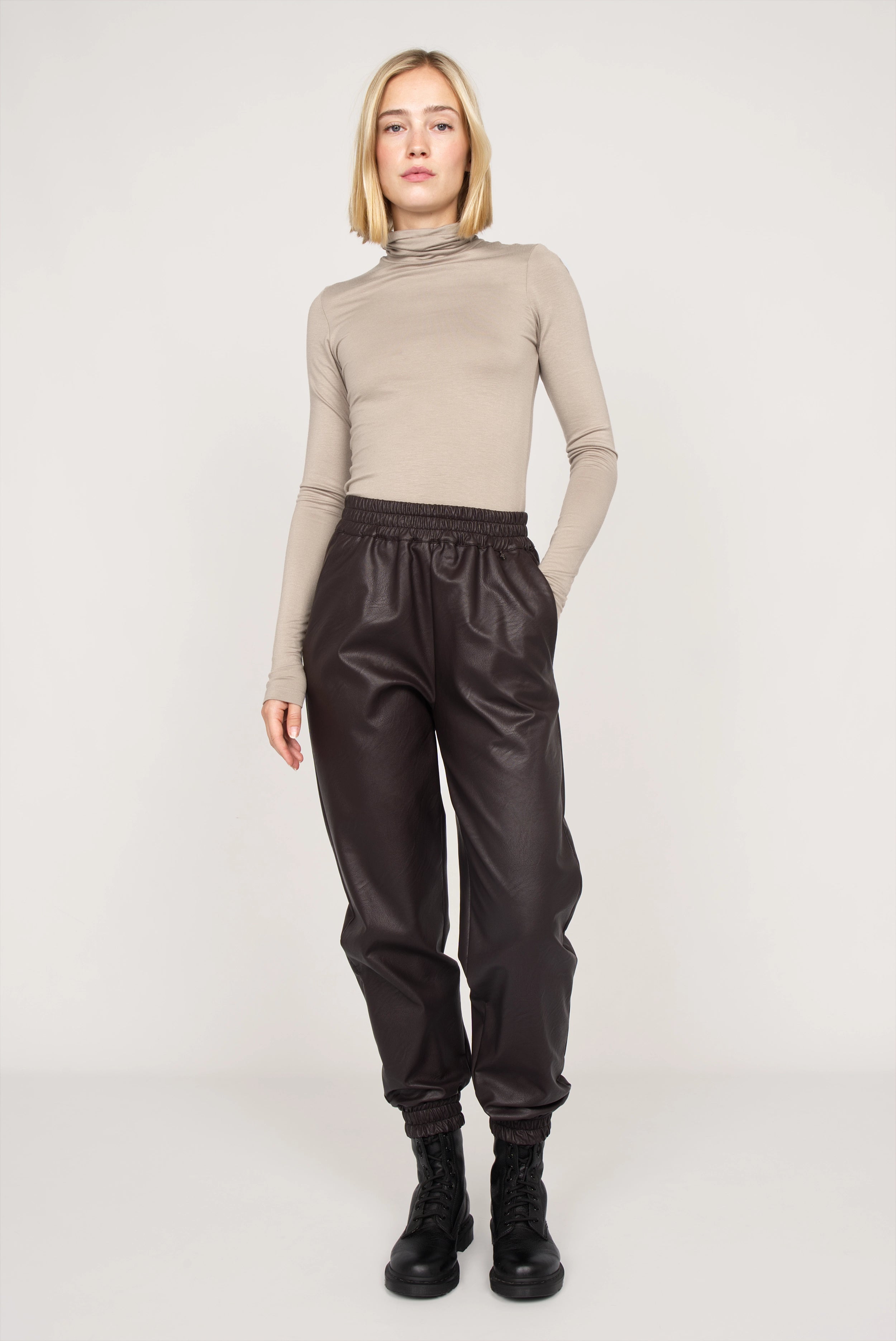 SOOMIN faux leather joggers