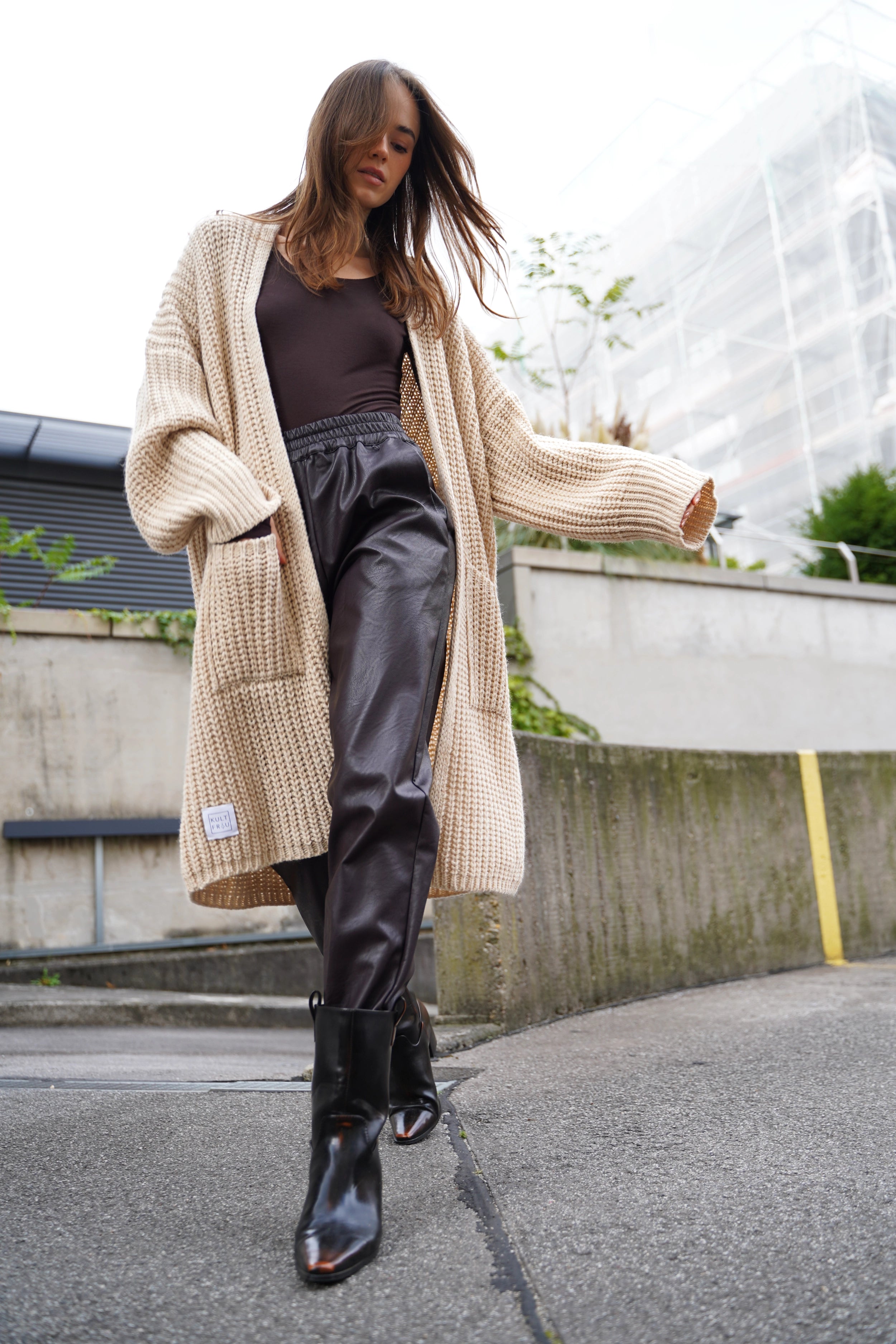 SOOMIN Kunstleder-Jogger