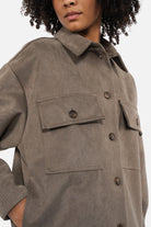 STELLY Overshirt-Jacke in twill fabric with chest and side pockets, oversized fit, button cuff, and rounded hem