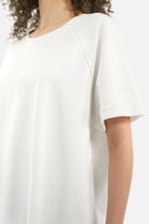 SURI.K Kurzarm Sweatshirt leichter Sweatstoff Oversized Fit Rundhalsausschnitt Logo-Stickerei