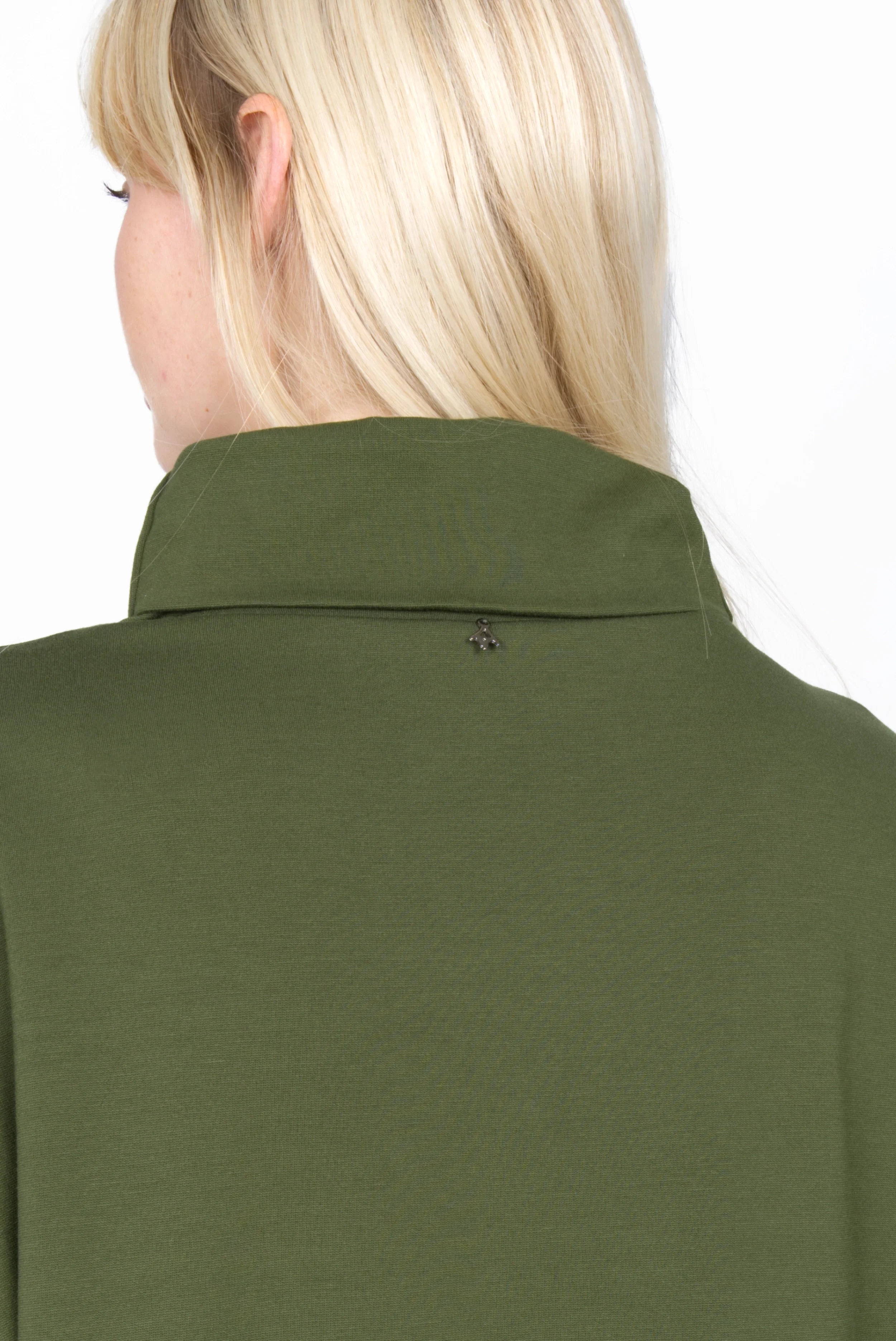 Back view of olive green SYNNI Kleid dress with loose standing collar made of compact viscose jersey