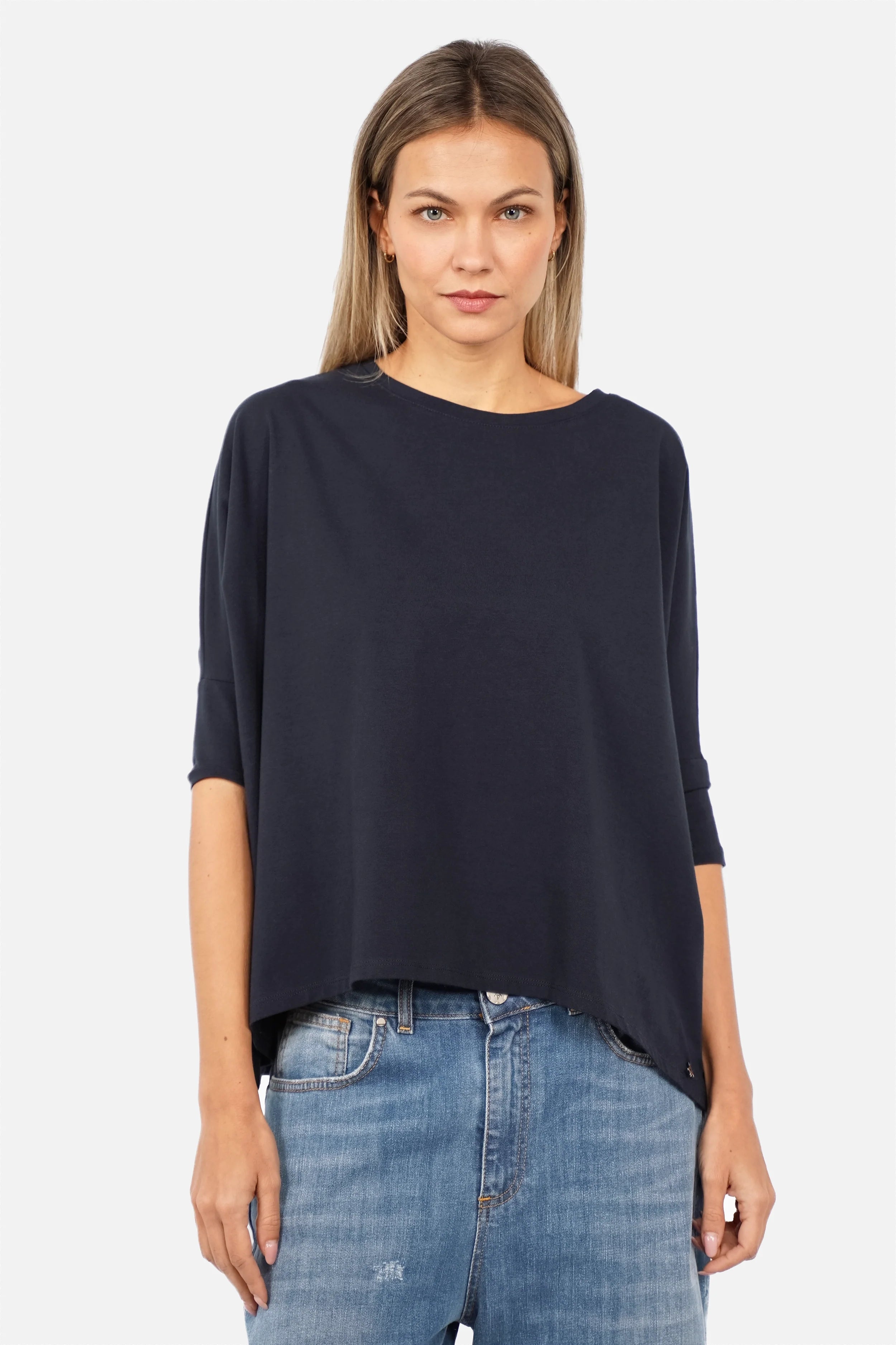 TAMI.K Blusenshirt locker fallend in weicher Baumwolle mit Rundhals und weiter Kastenform