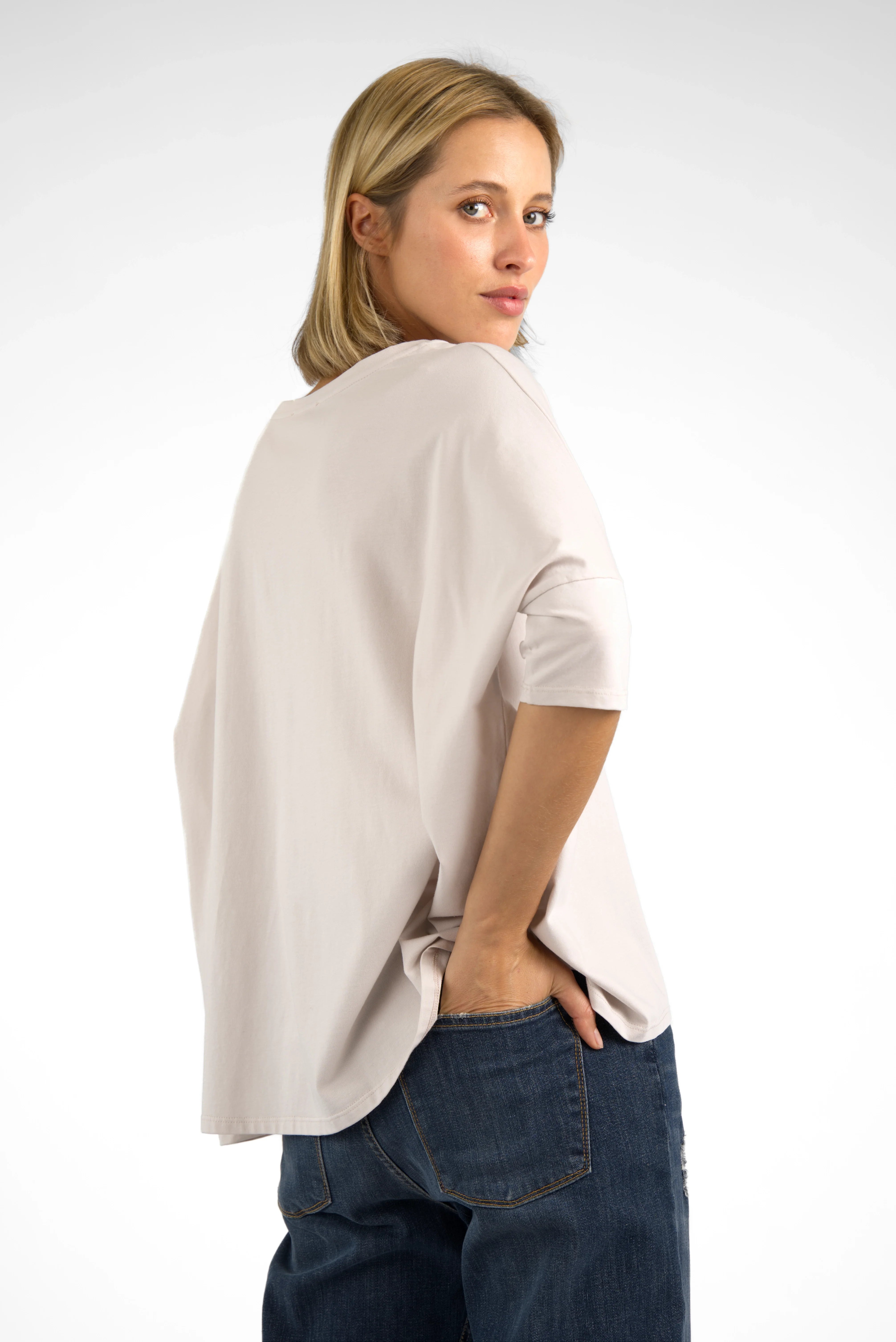TAMI.K Blusenshirt locker fallendes Baumwollshirt in Kastenform mit Rundhals und relaxed Schnitt in heller Farbe