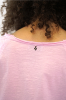 TEHI Longsleeve in fiammato cotton with soft slub jersey, round neckline, extra-long raglan sleeves, and regular fit.