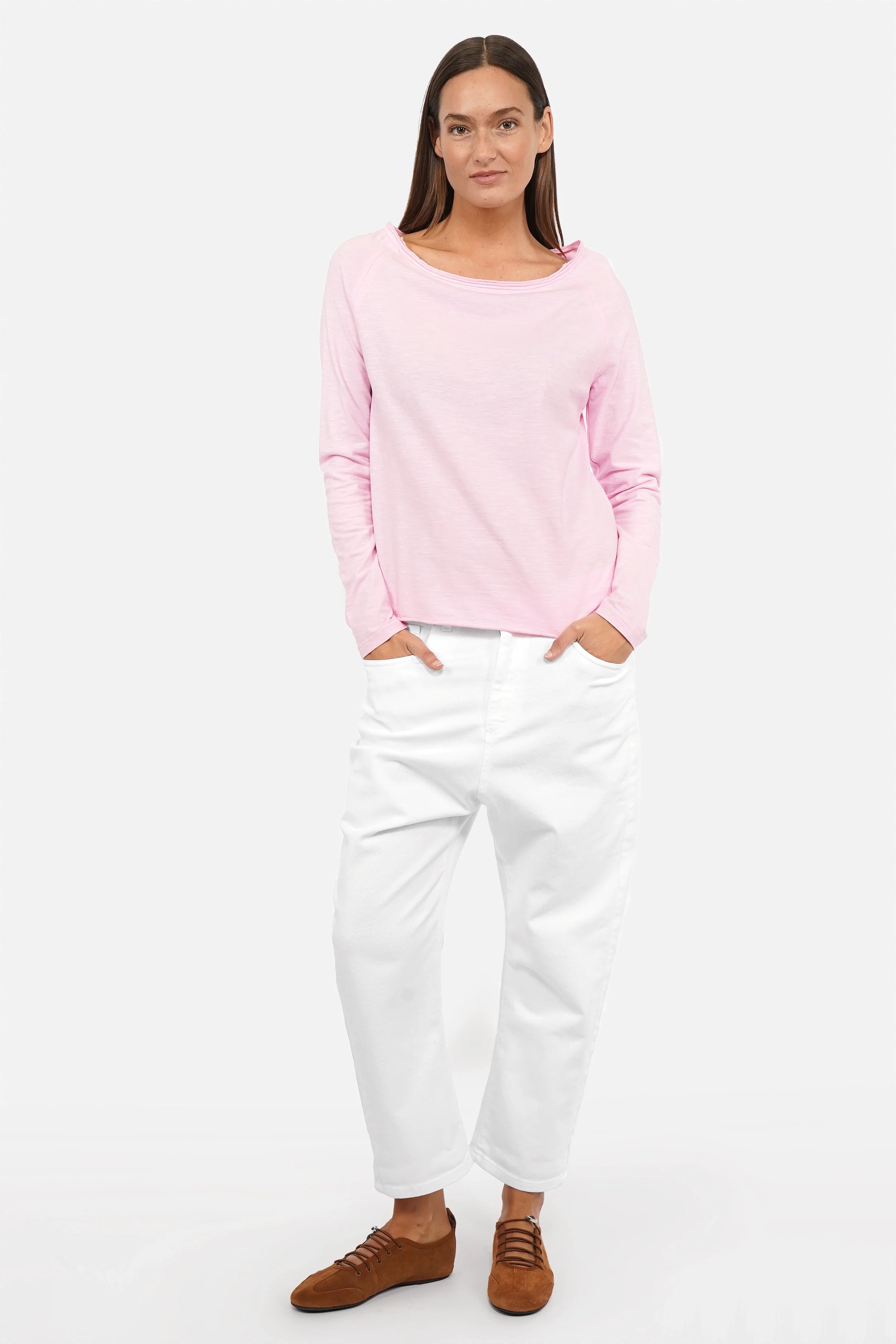 TEHI Longsleeve aus Fiammato-Baumwolle mit Rundhalsausschnitt und extralangen Raglanärmeln im Regular Fit