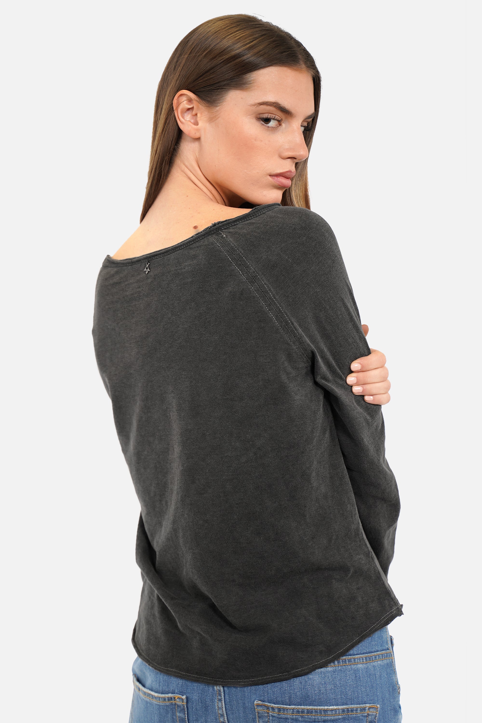 TEHI Longsleeve aus Fiammato-Baumwolle mit Rundhalsausschnitt und extralangen Raglanärmeln in Regular Fit