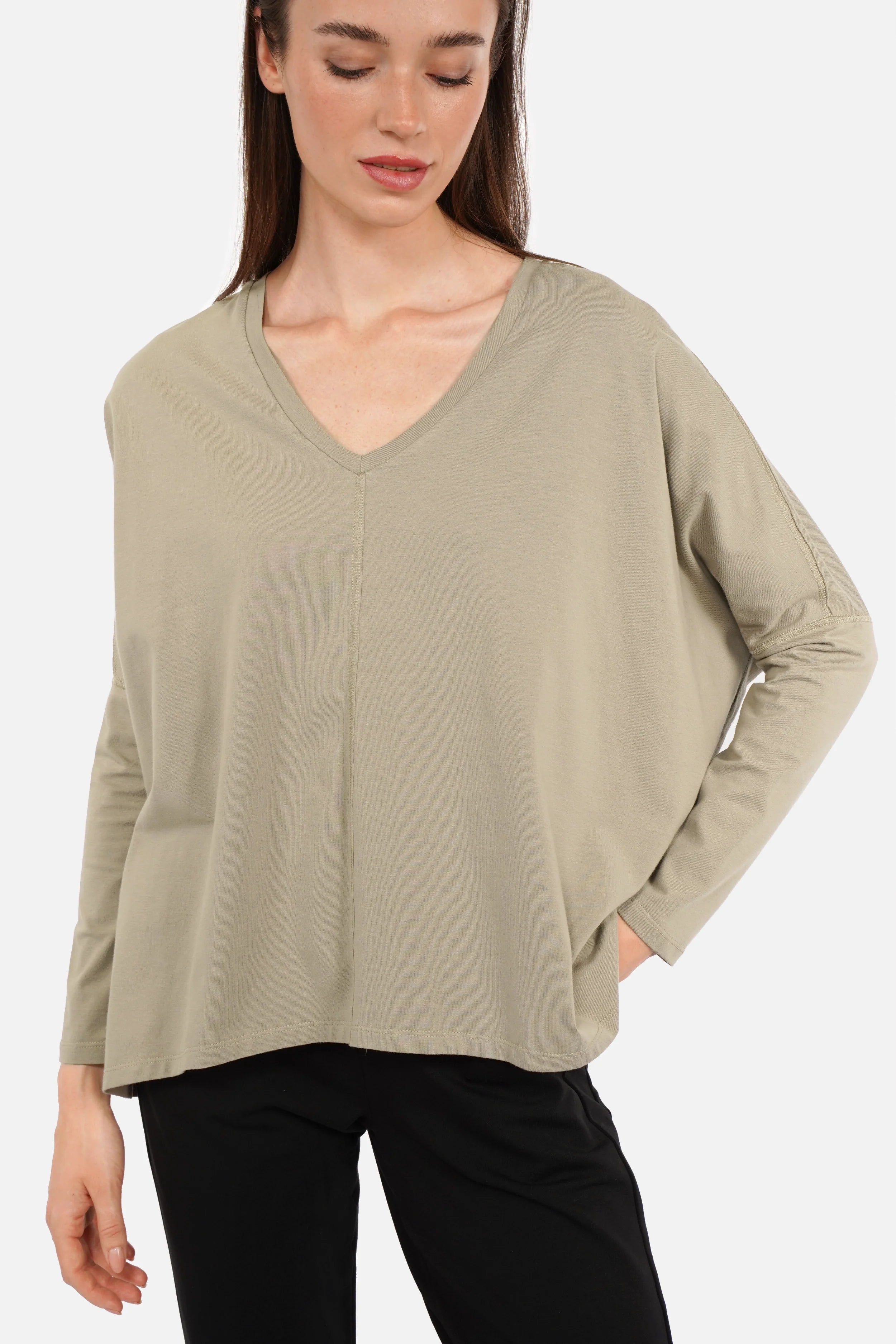 Blusenshirt Langarm aus hochwertiger Baumwolle mit V-Ausschnitt und modernem Schnitt für Damen