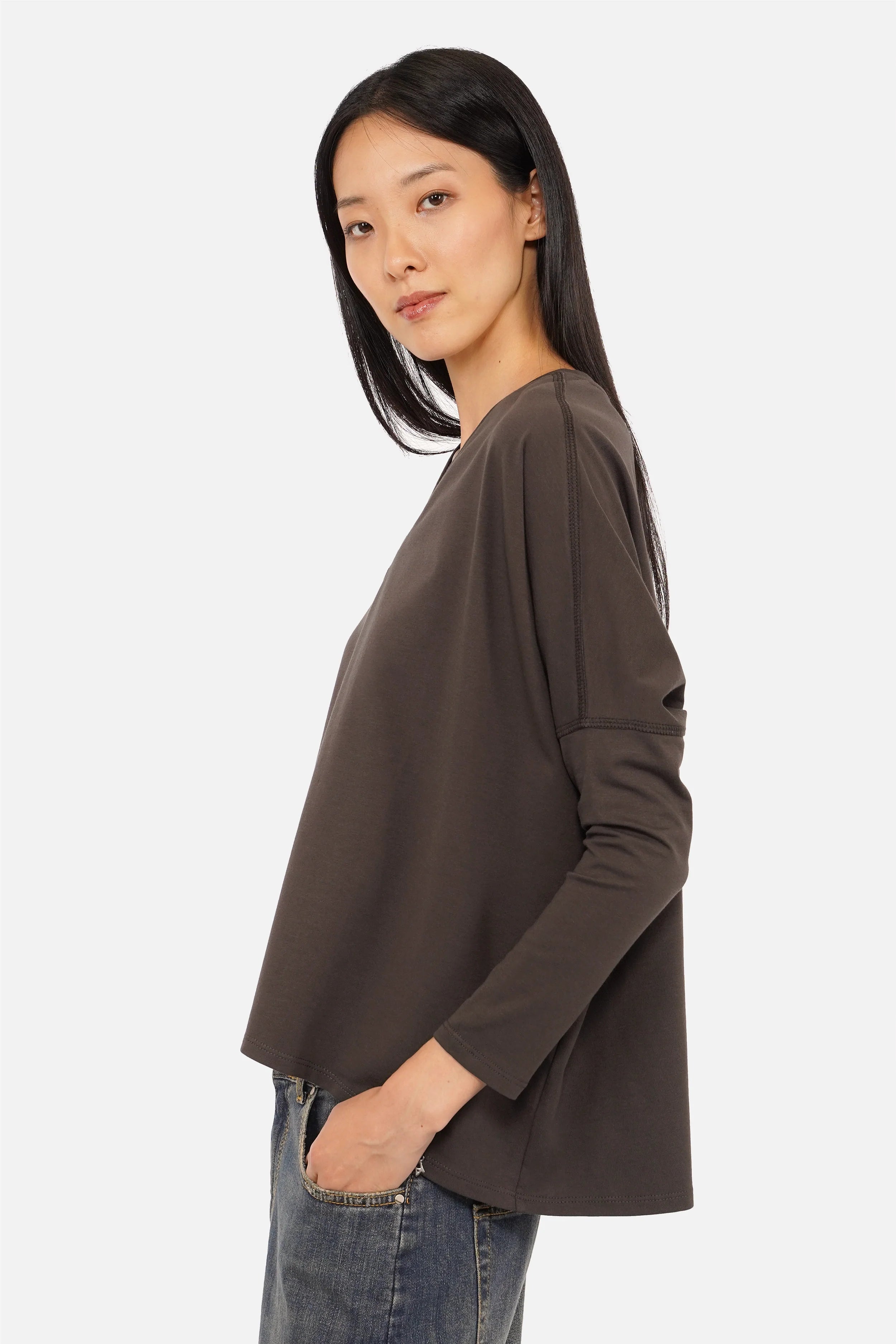 TIDA Blusenshirt Langarm in weichem Baumwollstoff mit V-Ausschnitt und offener Schnittkante im Relaxed Fit