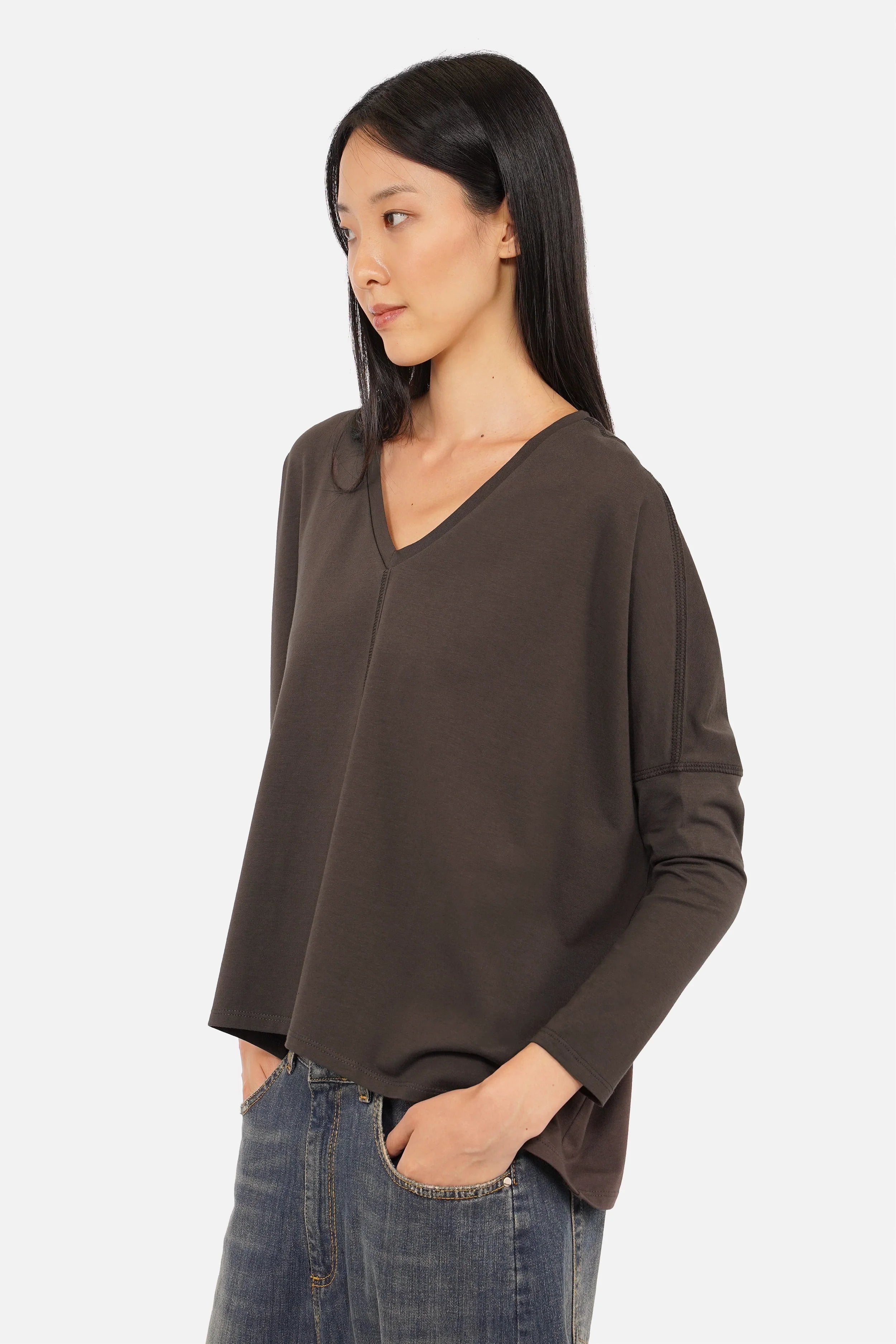 TIDA Blusenshirt Langarm aus hochwertiger Baumwolle mit V-Ausschnitt und offenem Saum im Relaxed Fit