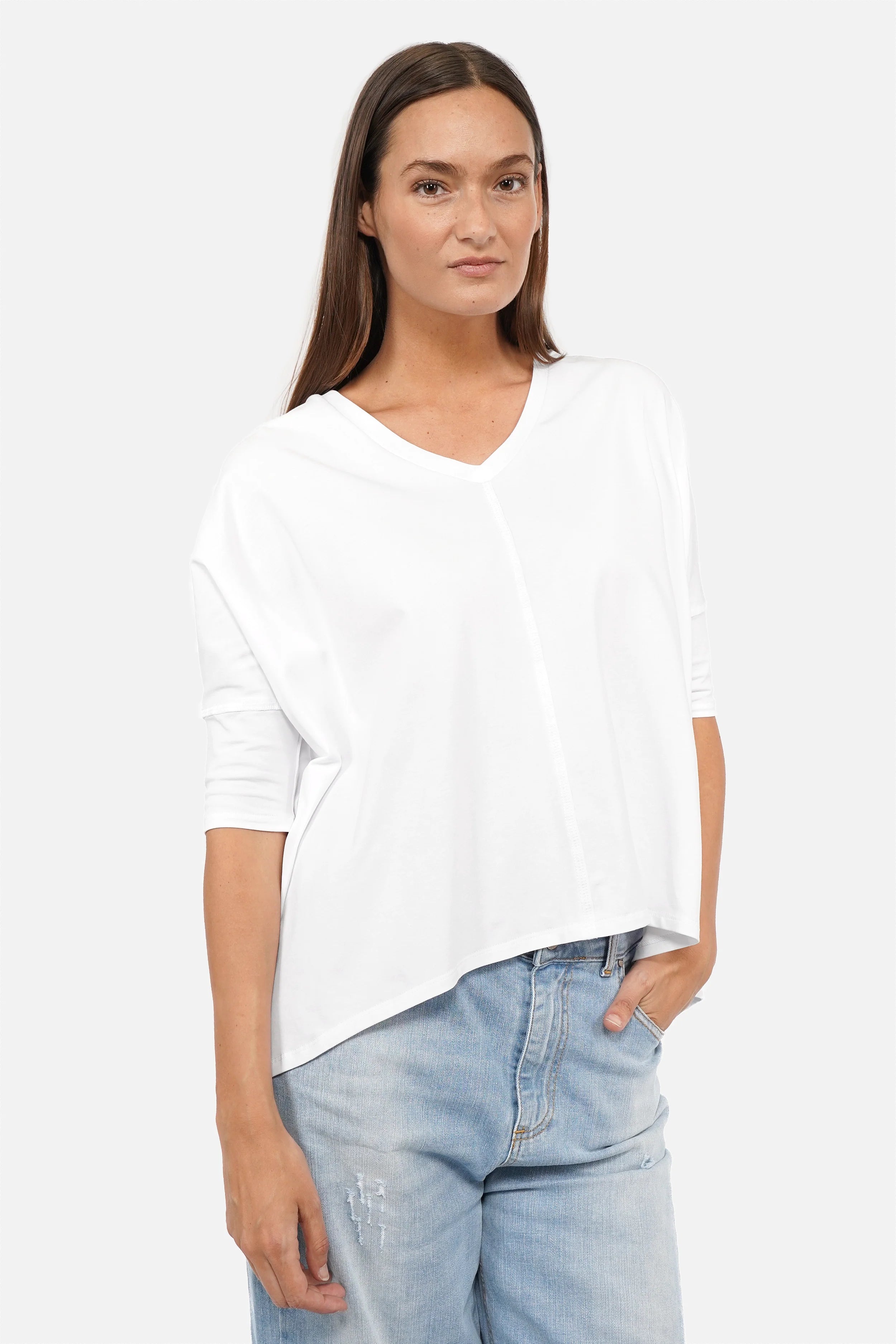 Lockeres Blusenshirt mit V-Ausschnitt und Kastenform aus hochwertiger Baumwolle