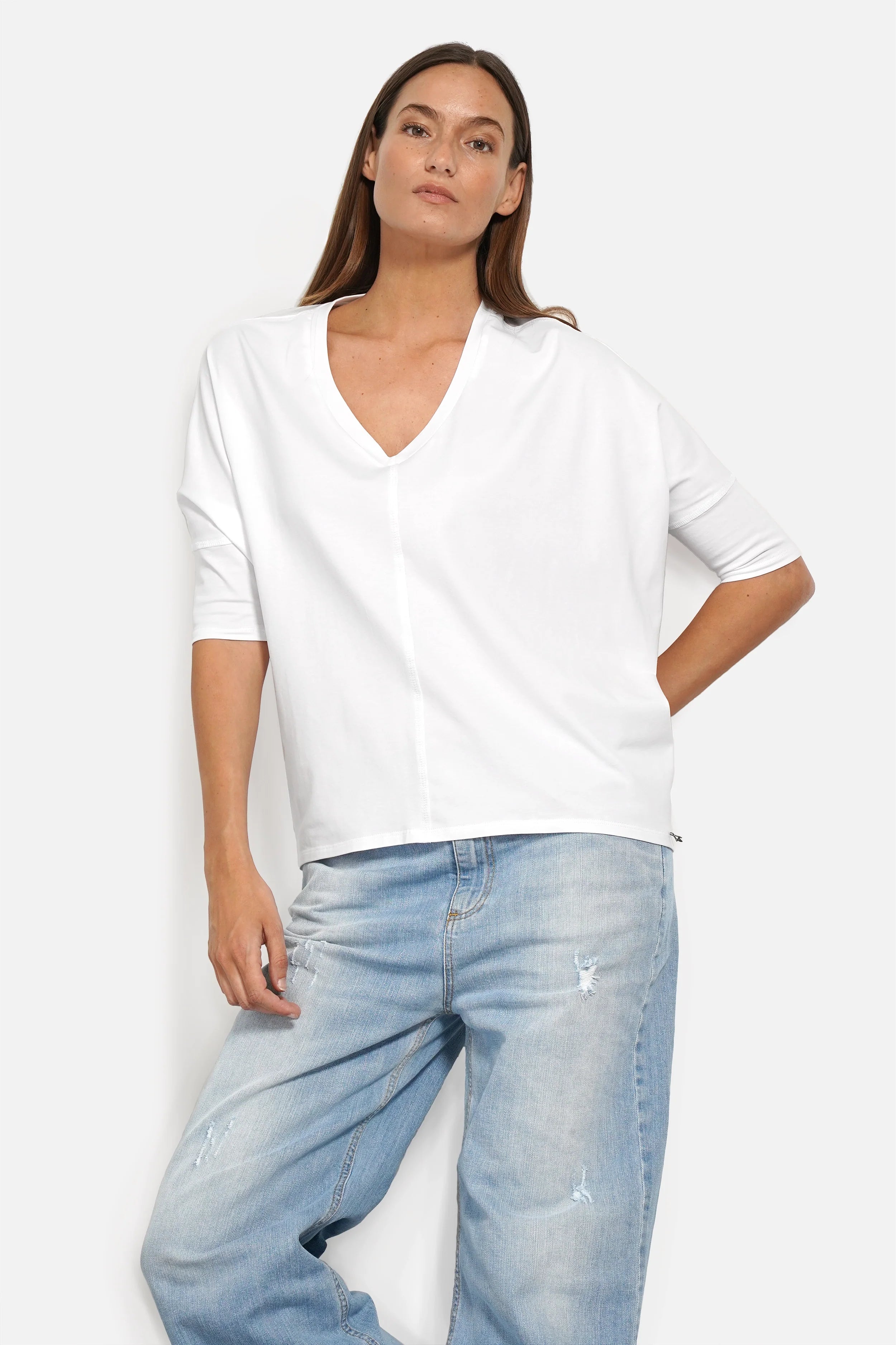 Blusenshirt mit V-Ausschnitt, lockerer Kastenform und weichem Baumwollmaterial in entspannter Passform