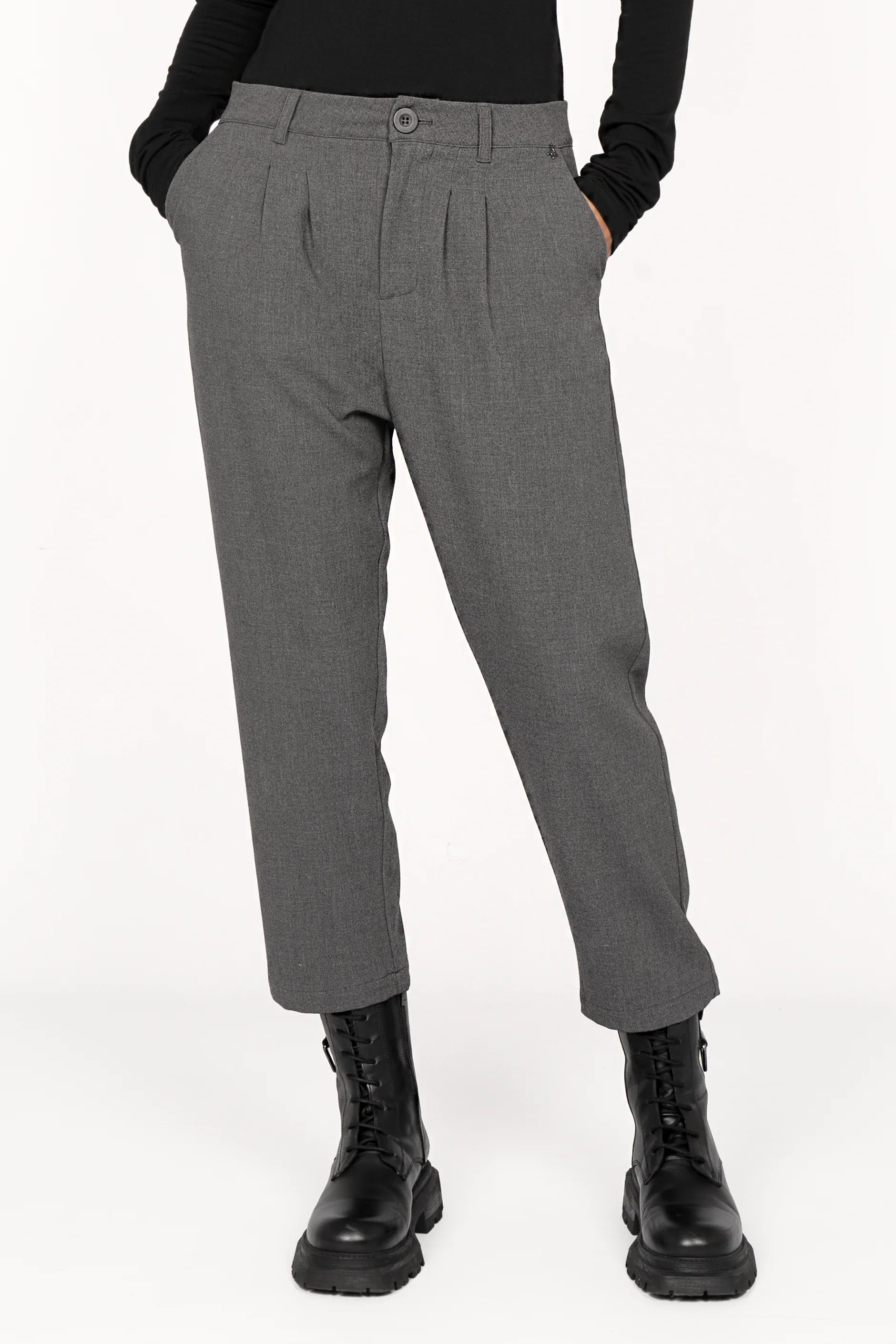 Gray TINKE Hose Cropped fit pants with pleats, zipper, and button closure worn with black boots