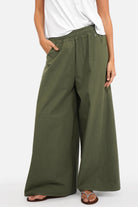 Feminine TJESSA Palazzo Hose in breathable cotton with elastic waistband and wide leg design
