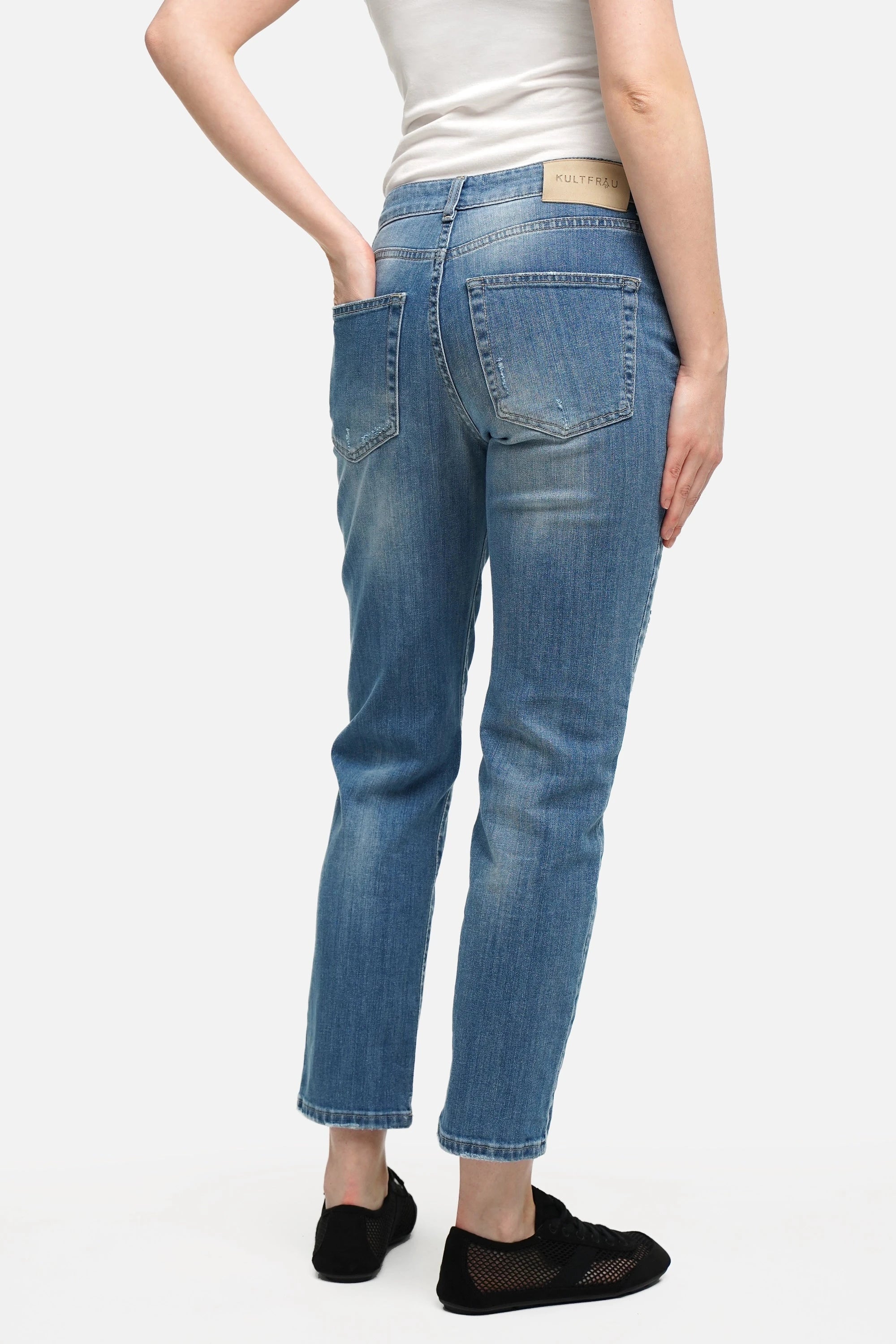 VESTRA Slim Jeans in soft Italian denim with slim fit and subtle used wash