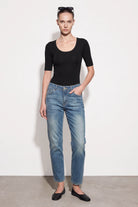 VESTRA Slim Jeans aus weichem elastischem Denim mit dezenter Used-Waschung und Slim Fit