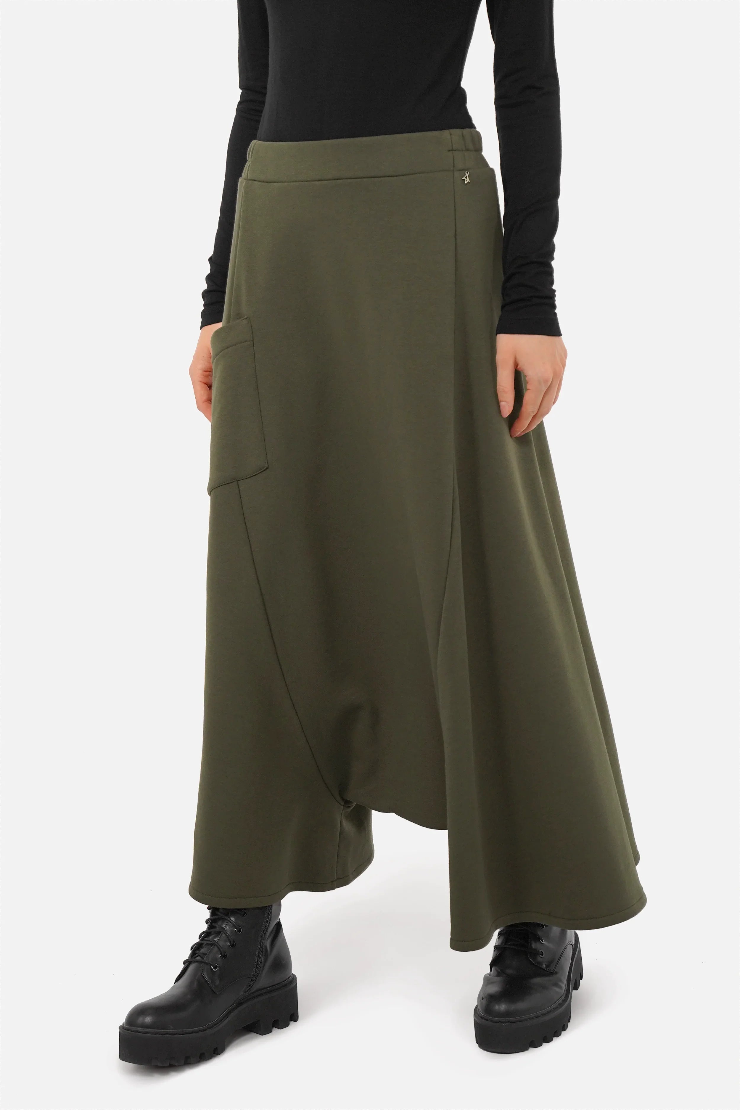 VISLA Hosenrock aus Sweatstoff mit weitem Schnitt und asymmetrischer Tasche