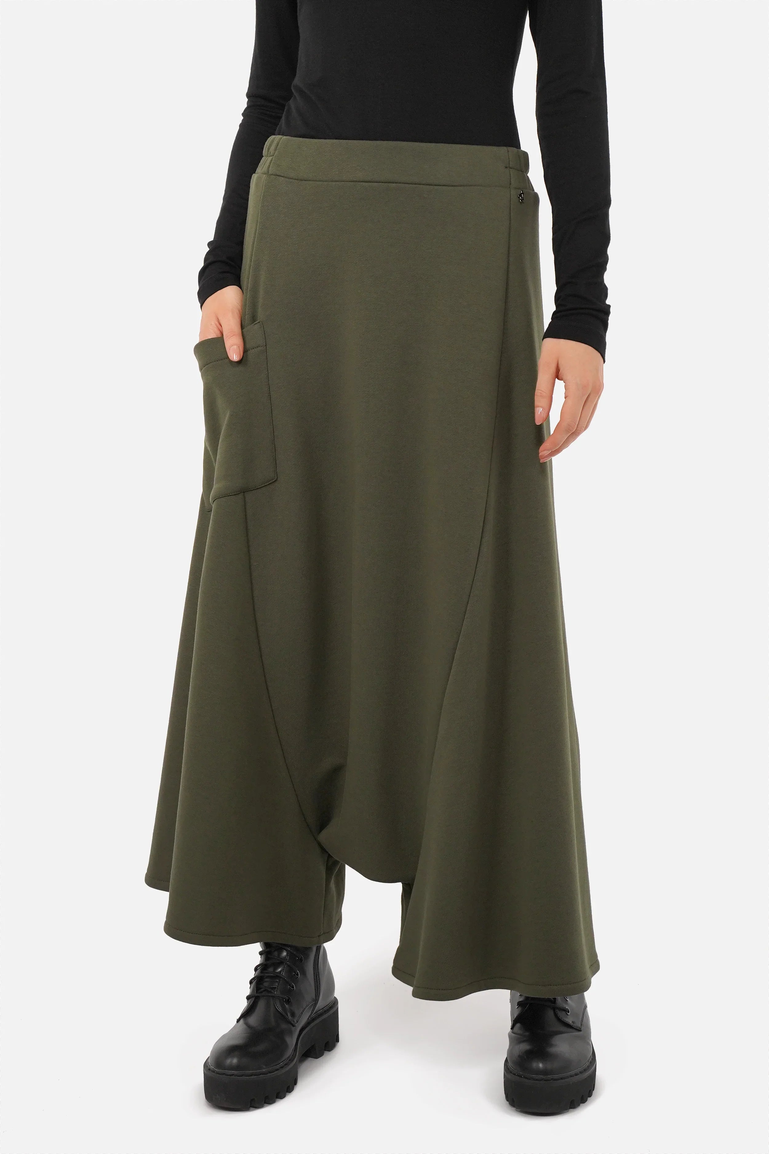 VISLA Hosenrock aus Sweatstoff mit weitem Schnitt und asymmetrischer Tasche
