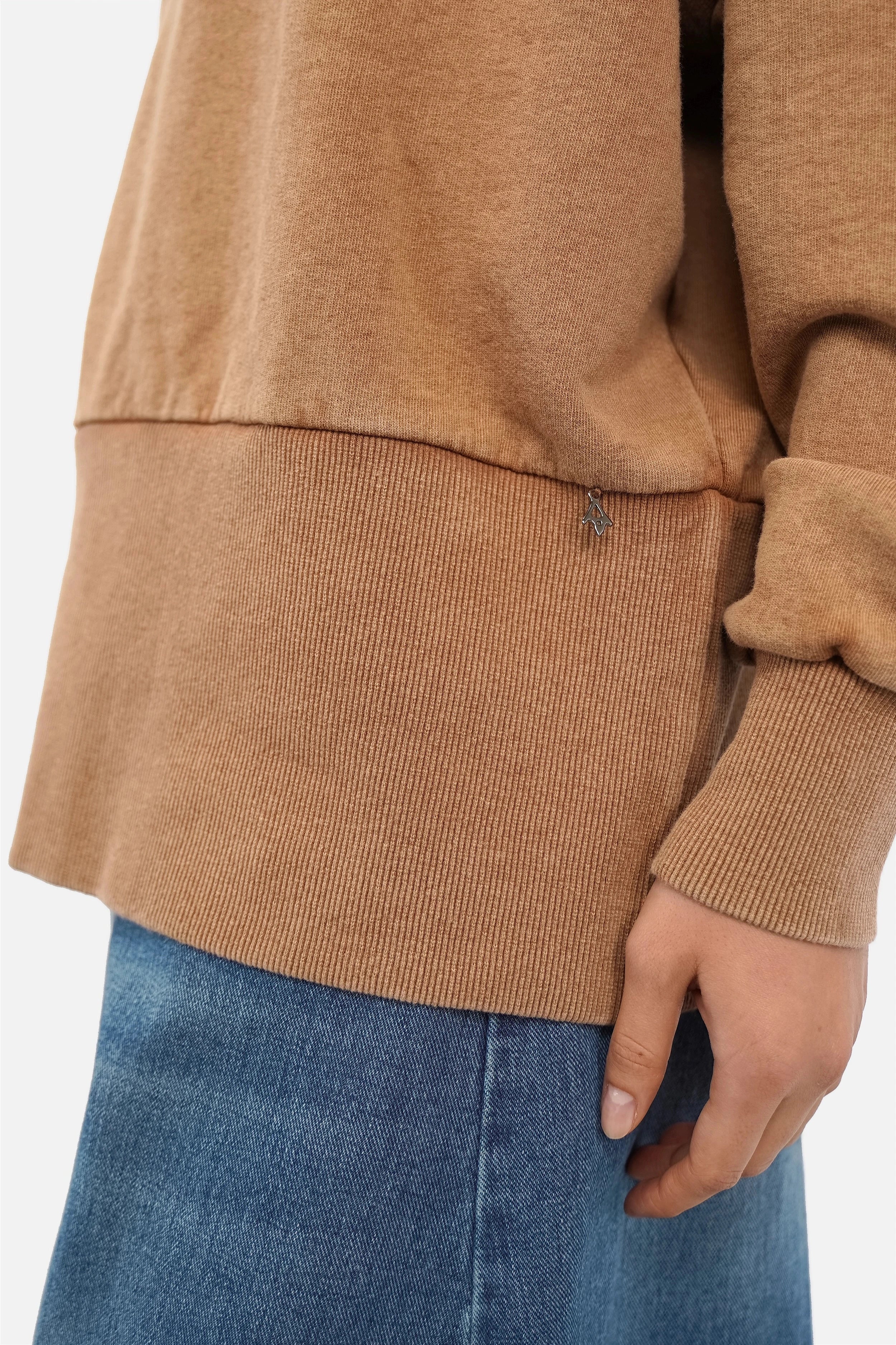 Oversized VIVIE Sweater aus reiner Baumwolle mit Rundhalsausschnitt und KULTFRAU-Print hinten