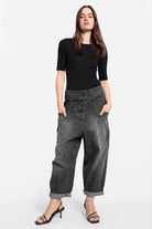 VIKADA Baggy Hose in structured denim cotton with gradient wash and button detail, loose fit baggy style with side pockets