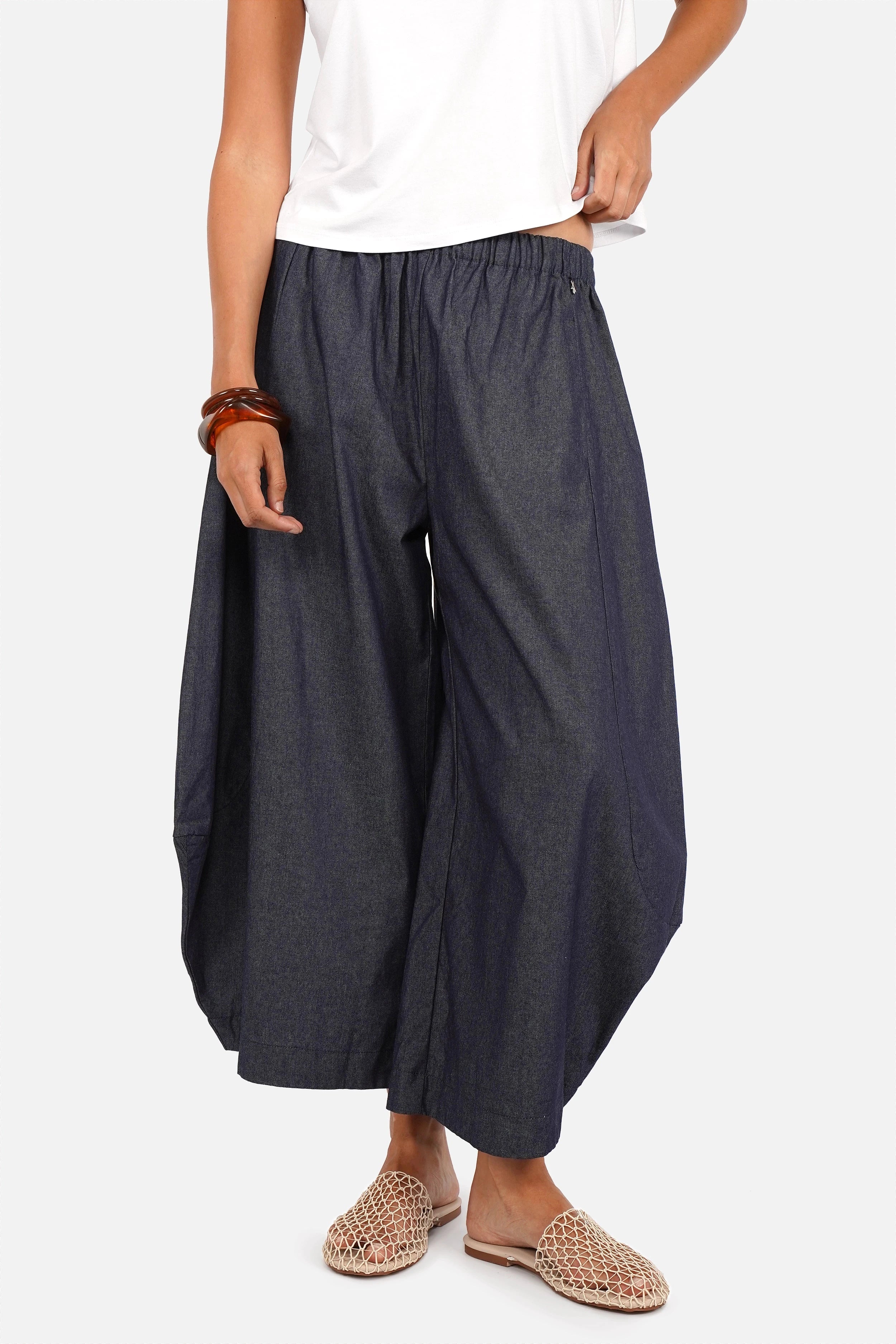 ZELVA Cropped: Lightweight denim look, elastic waistband, cropped