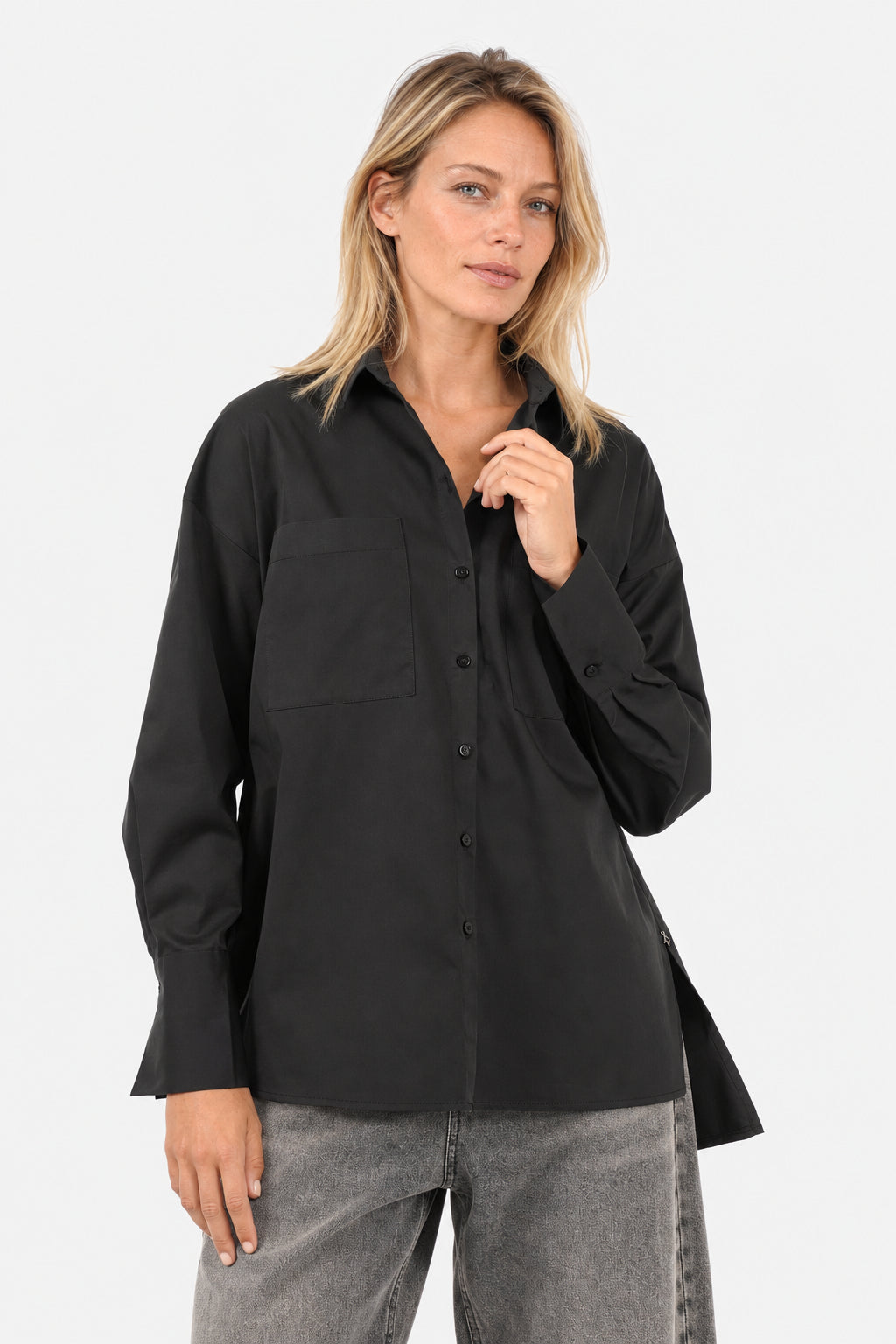 LEA.K Loose Fit Bluse