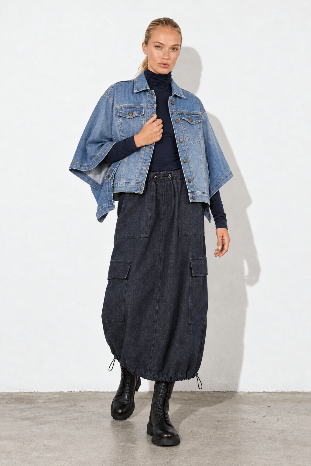 FIBI Urban Blue, INNEKA Navy und MELYN Dark Indigo mit schwarzen Boots
